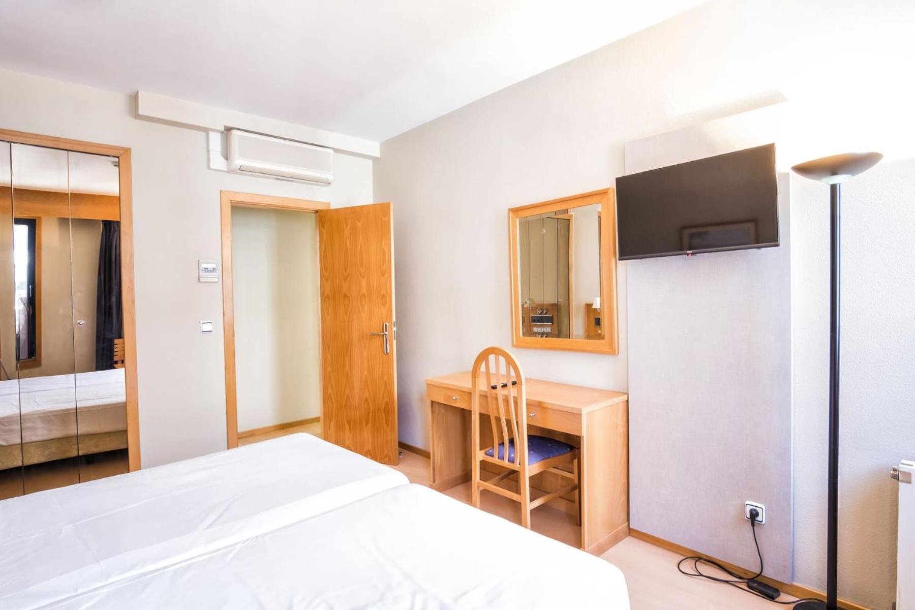 Hotel Alda Castelao Vilagarcia de Arousa Exteriör bild