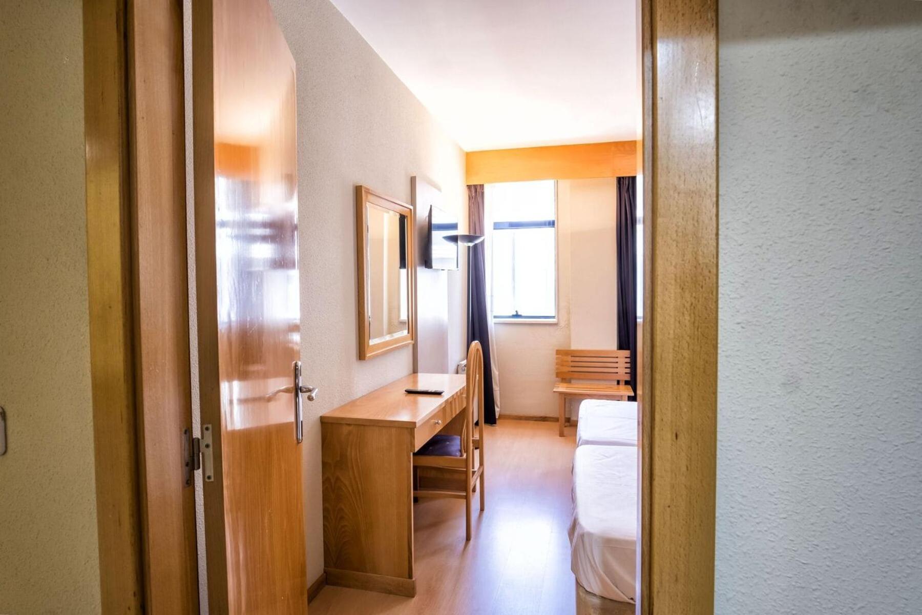Hotel Alda Castelao Vilagarcia de Arousa Exteriör bild