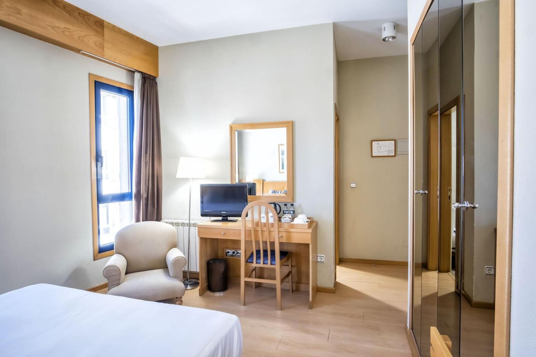 Hotel Alda Castelao Vilagarcia de Arousa Exteriör bild