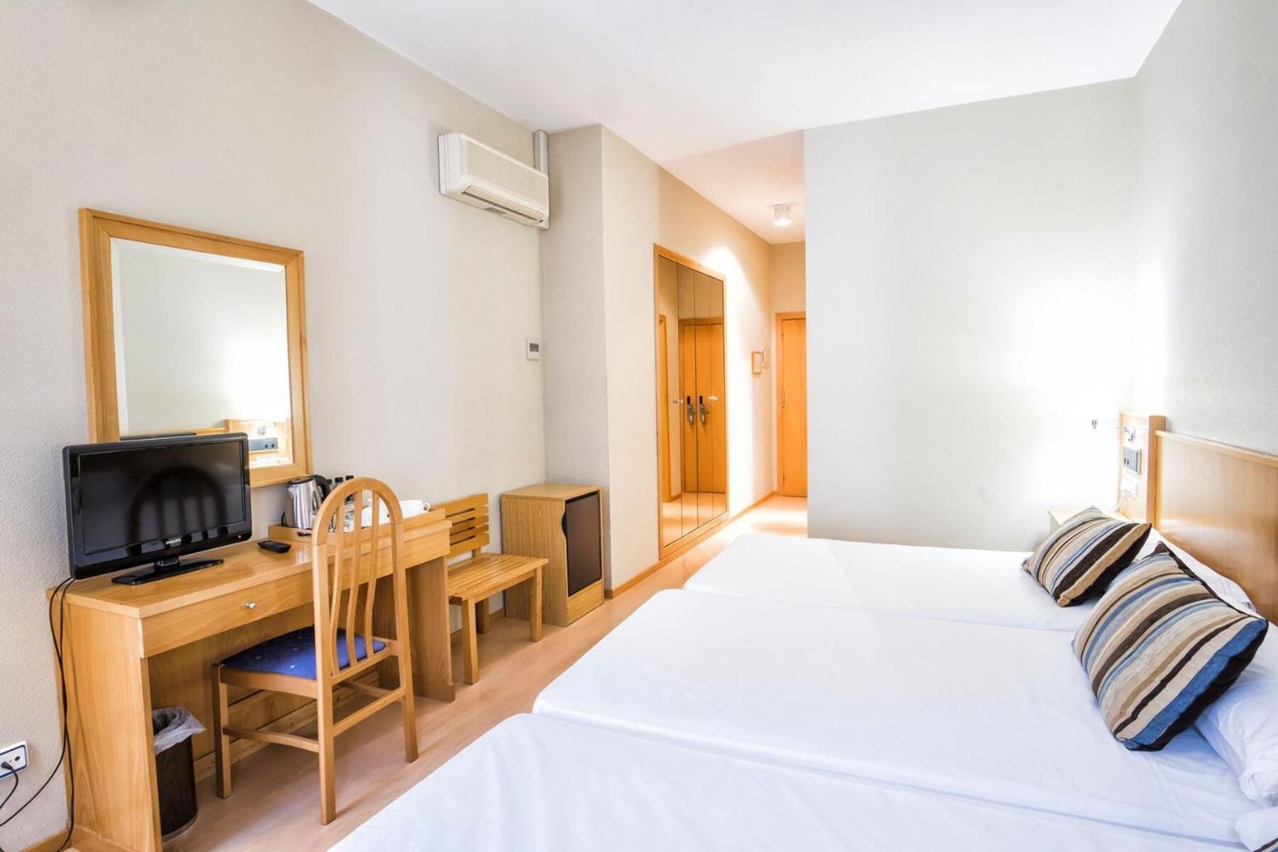 Hotel Alda Castelao Vilagarcia de Arousa Exteriör bild
